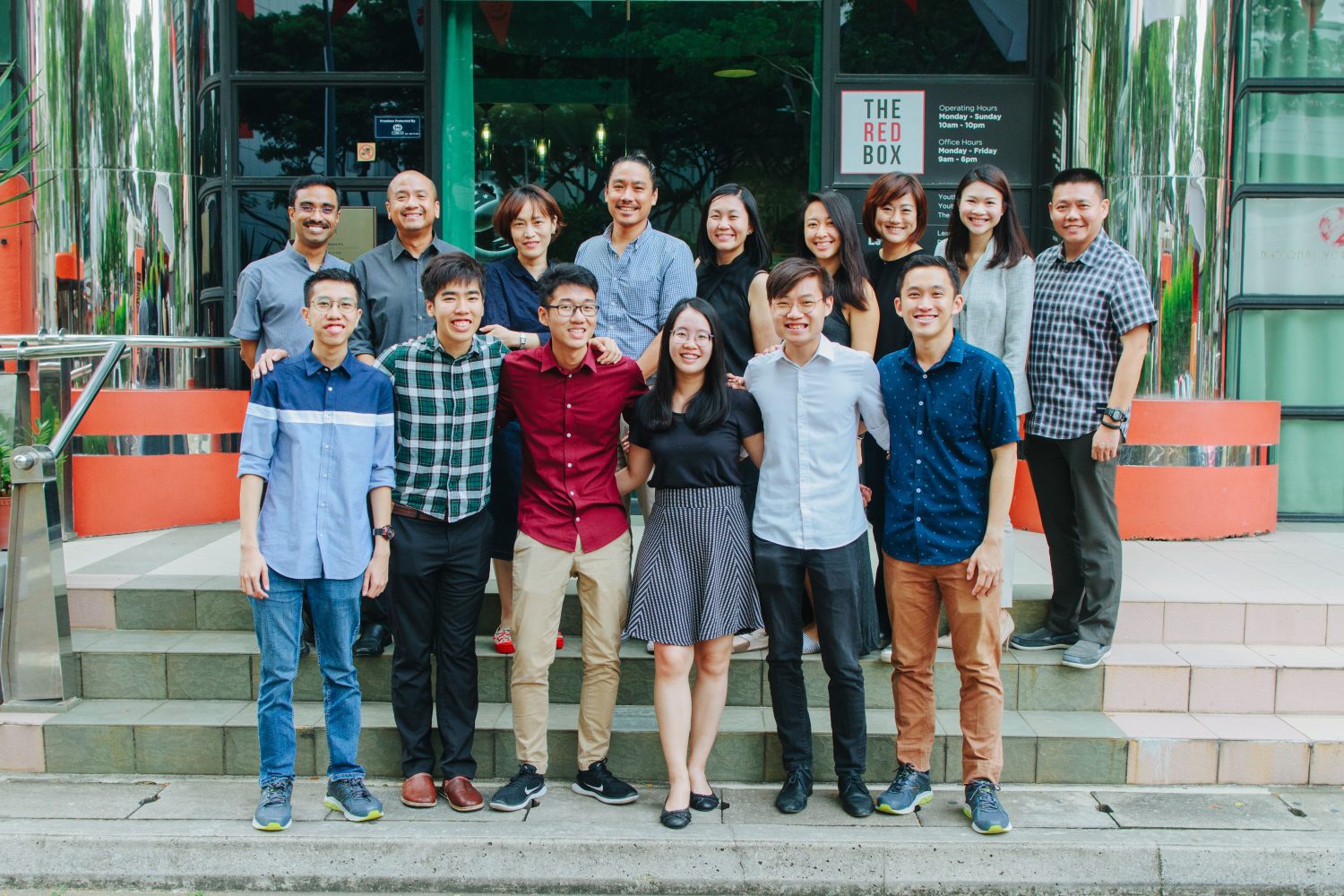 Group photo featuring some members of the Advisory Executive and Board of Advisors