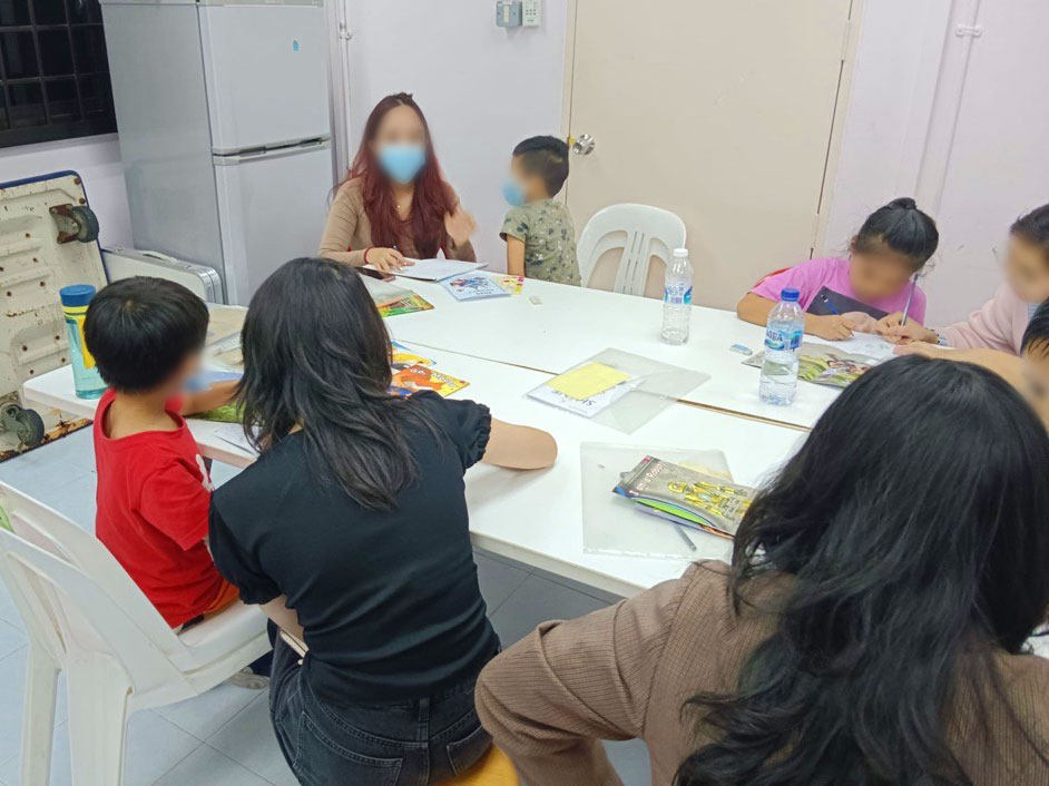 Volunteers at Shine Reading Programme