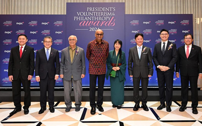 Leaders of Good winners taking a group photo